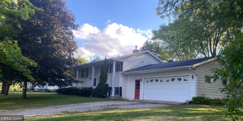 249 Gold St, Wykoff, MN 55990-9773