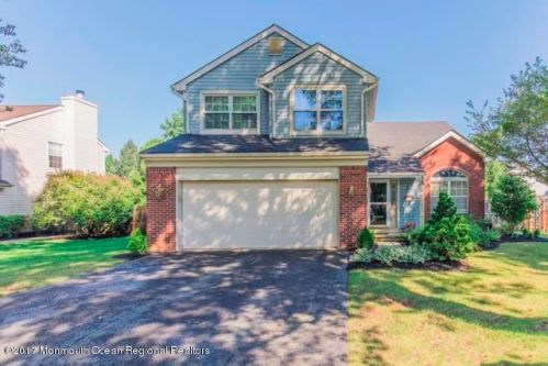 4 Branson Dr, Lincroft, NJ 07738-1361