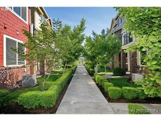 840 Council Dr, Damascus, OR 97030