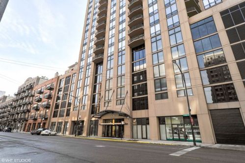 435 Erie St, Chicago, IL 60654-6938