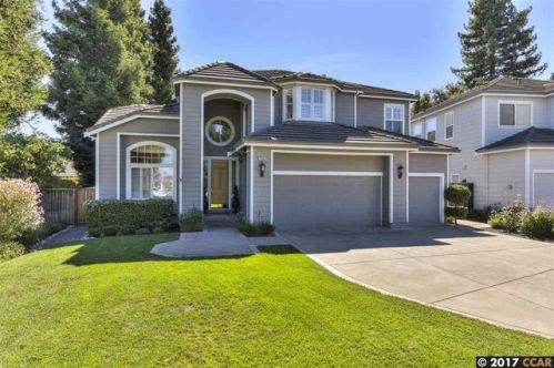 2046 Smith Ln, Concord, CA 94518-3515