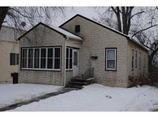 3032 Fillmore St, Minneapolis MN  55418-2108 exterior