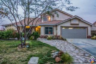 4527 Cinnabar Ave, Palmdale, CA 93551-1855