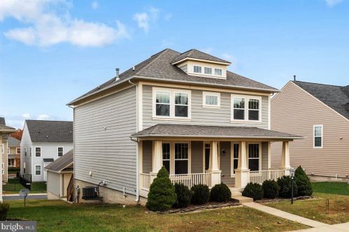 1723 Idlewild Blvd, Fredericksburg VA  22401-6643 exterior