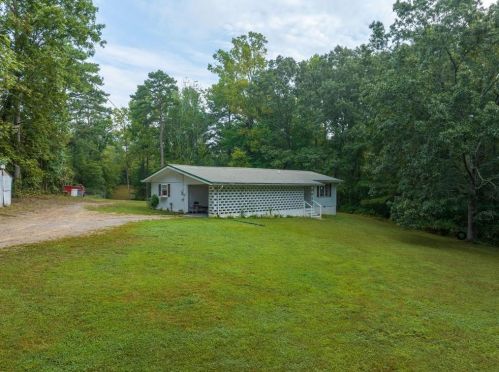 118 Cub Ln, Ringgold, GA 30736-7786