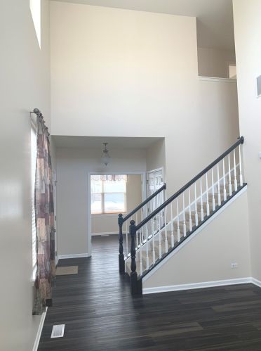 1351 Newport Cir, Pingree Grove IL  60140-2071 exterior