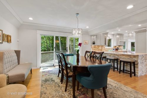 40 Peiffer Ave, Lemont IL  60439-3845 exterior