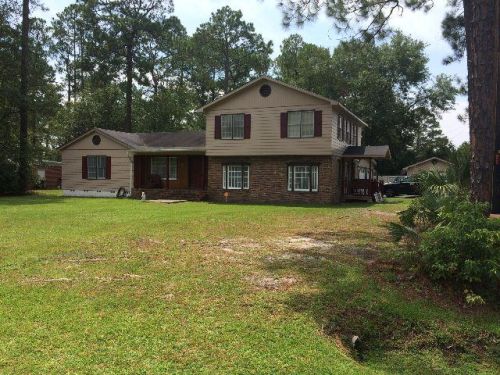 271 Pine St, Homerville, GA 31634-2157