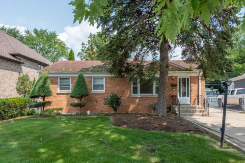 325 Home Ave, Itasca, IL 60143-2216