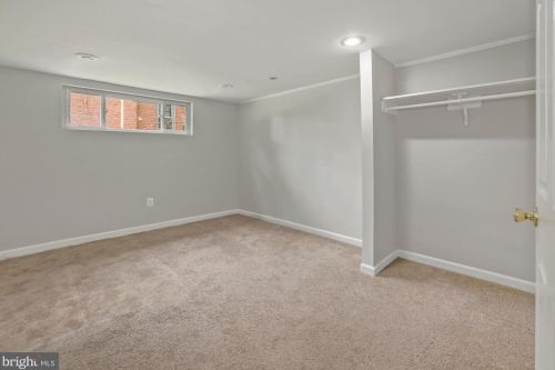 3919 Isbell St, Silver Spring MD 20906-4220 exterior