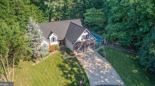 6402 Bellaire Bluffs Ln, Fredericksburg, VA 22407-6682