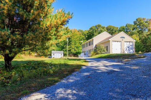 54 Brickhouse Rd, Killingly, CT 06239-3408