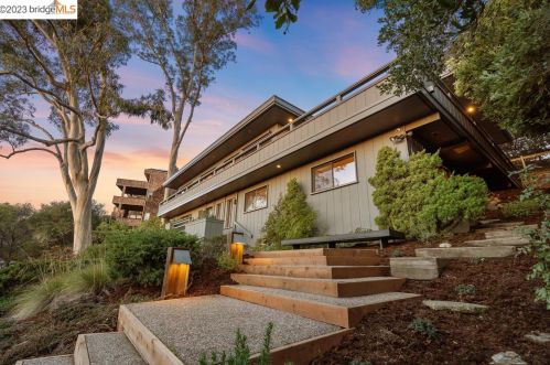 688 Alvarado Rd, Berkeley, CA 94705-1556