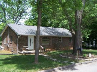 219 Badgett St, Alcoa, TN 37701-2613