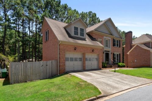 3375 Glenrose Trl, Atlanta, GA 30341-5783