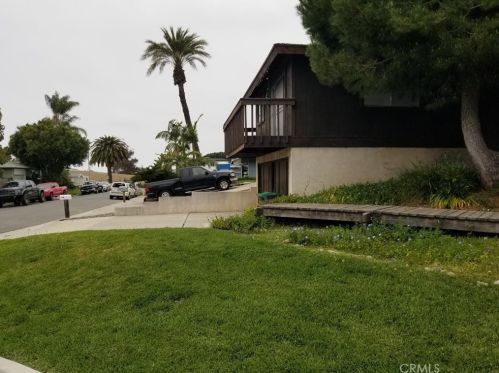 27011 Calle Real, Dana Point, CA 92624-1008