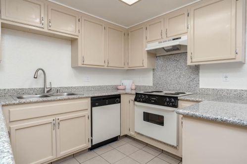 1344 Gargotto Ct, Modesto, CA 95355-3643
