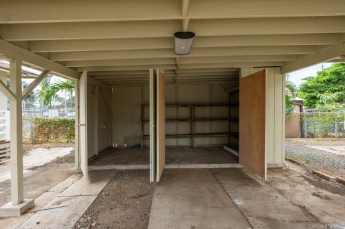 1715 Akina St, Honolulu HI  96819-4076 exterior