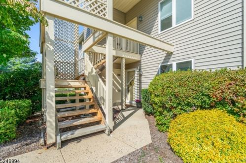 15 Troon Ter, Annandale, NJ 08801-1602