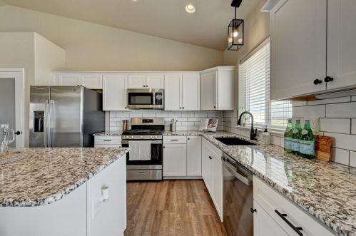 1518 Ithaca Dr, Pueblo CO  81007-2348 exterior