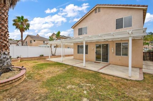 17446 Meadow Rock Dr, Riverside CA  92503-8706 exterior