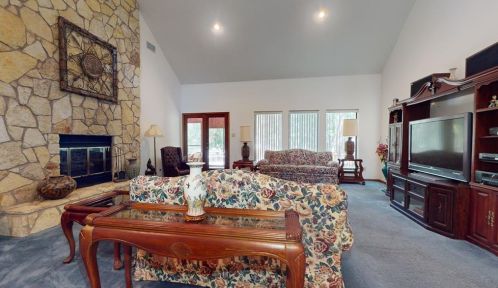 78 Vlg Hl Ln, Conroe TX  77304-3527 exterior
