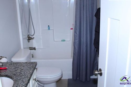 103 Hughes Dr, Warner Robins GA  31093-7353 exterior