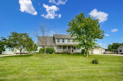 318 Victory Rd, Springfield, OH 45504-3756