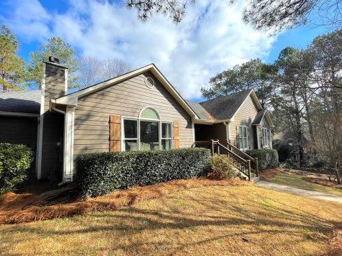 304 Springwater Trl, Holly Springs, GA 30188-6010
