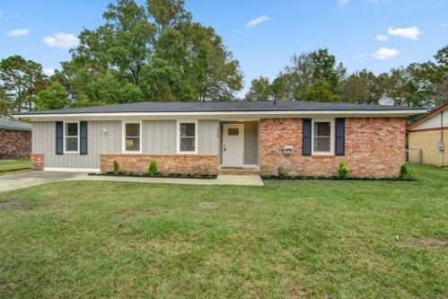 4464 Outwood Dr, Ladson, SC 29456-3704