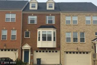 9752 Corbett Cir, Manassas VA  20111-7004 exterior