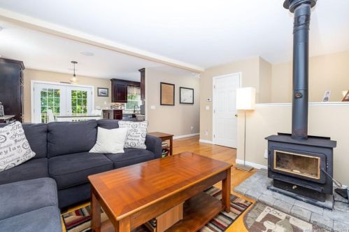 82 Lake Harwinton Rd, Torrington, CT 06791-1206