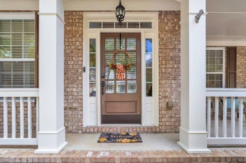 1033 Alexander Run Pass, Buford GA  30518-5560 exterior