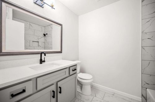 3007 Dogwood Dr, Atlanta GA  30344-3905 exterior