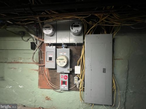 1728 11 St, Philadelphia PA 19147-0026 exterior