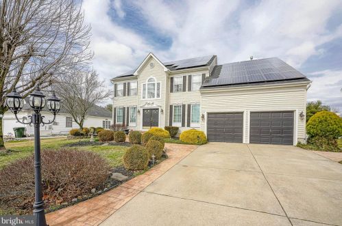 13 Westminster Dr, Lumberton Township, NJ 08048-5039