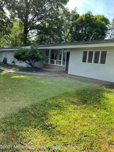 508 Deal Rd, Tinton Falls NJ  07712-3621 exterior