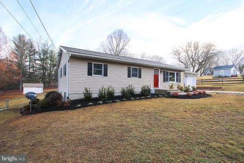 7575 John Pickett Rd, Woodbine, MD 21797-9001