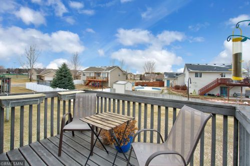 215 11th Ave, Princeton, MN 55371-1480
