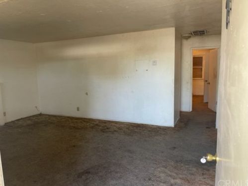 711 8th St, Merced, CA 95341-5934