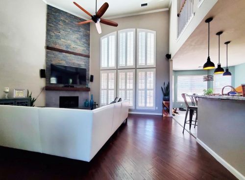 1602 Lake Bluff Dr, Garland, TX 75043-7549