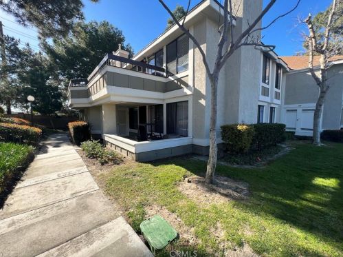 25594 Mont Pointe, El Toro CA  92630-5963 exterior