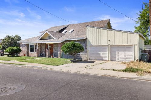 225 Fairmont Ave, Modesto, CA 95354-0202