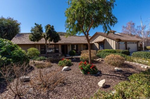 219 Longbranch Rd, Simi Valley, CA 93065-5326