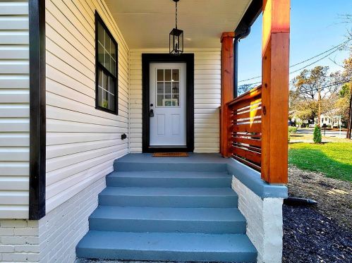 2175 Hosea L Williams Dr, Atlanta GA  30317-2555 exterior