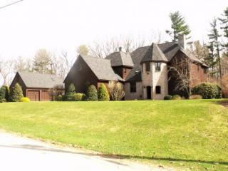 34 Coventry Rd, Atkinson, NH 03811-2501