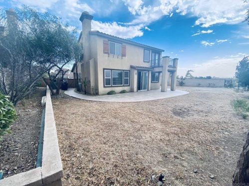 1872 Crystal Bluff Ct, San Diego, CA 92154-4879