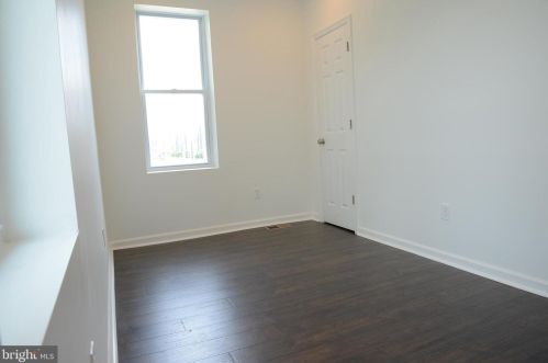 2620 Amber St, Philadelphia PA  19125-1404 exterior