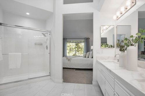 1052 Dewcrest Dr, Anaheim CA  92808-2403 exterior