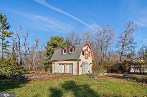 1601 Lawrence Rd, Trenton NJ 08648 exterior